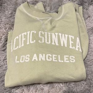 Comfy pacific Sun wear crewneck